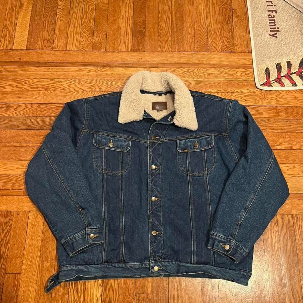 Vintage‎ heavy weight fleece lined Lee denim jacket